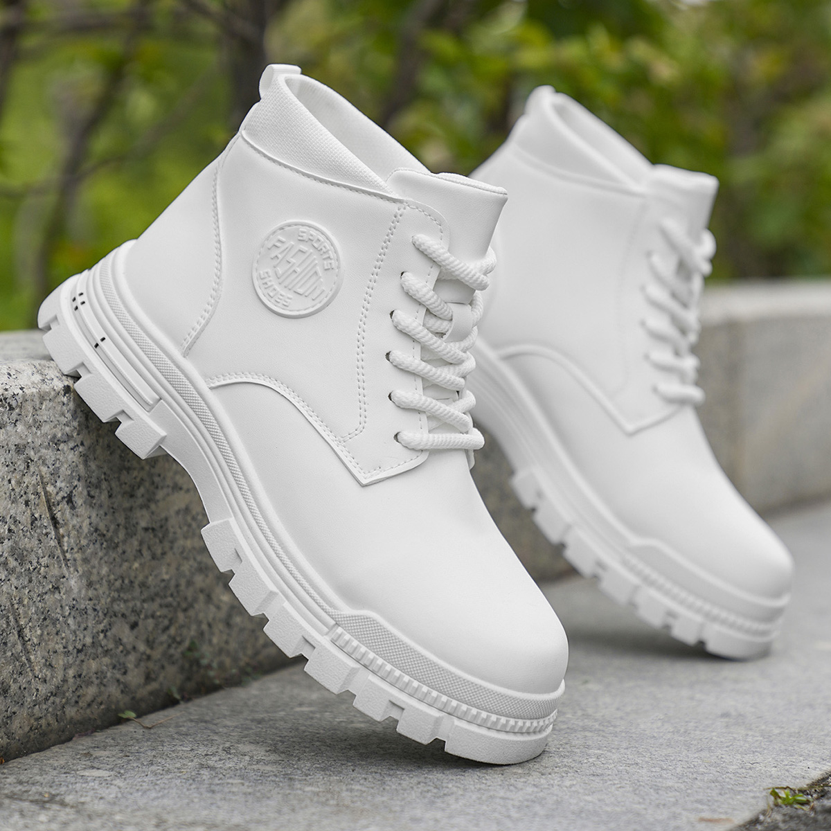 Sepatu Bot Motor Putih Pria Mo - Men Shoes Trends ulasan dan harga